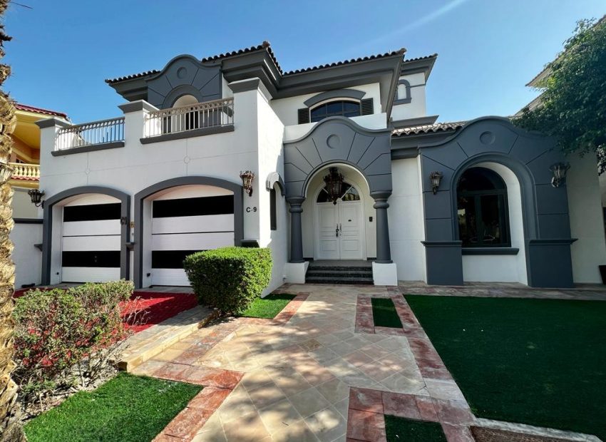 Palm Jumeirah Villa (1)