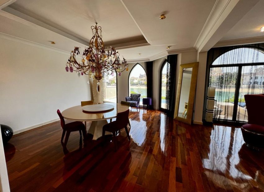 Palm Jumeirah Villa (17)