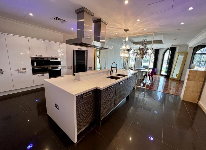 Palm Jumeirah Villa (28)